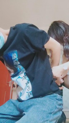 【魅影女神】长靴踩乳碾压 bf18837