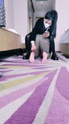 【Alice】原味棉袜丝袜捂死脚下奴/骑马转胯 bf26087