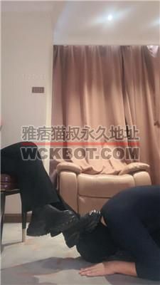 【不期而遇】皮靴S-转胯踢踹/黑丝jio窒息/踩脑袋磕头/训喝圣水JS240324-2