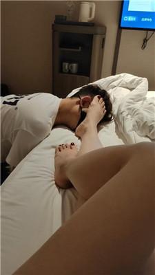 【长沙娇娇】掐乳/原味裸足舔/鞭打/坐脸窒息 bf42141